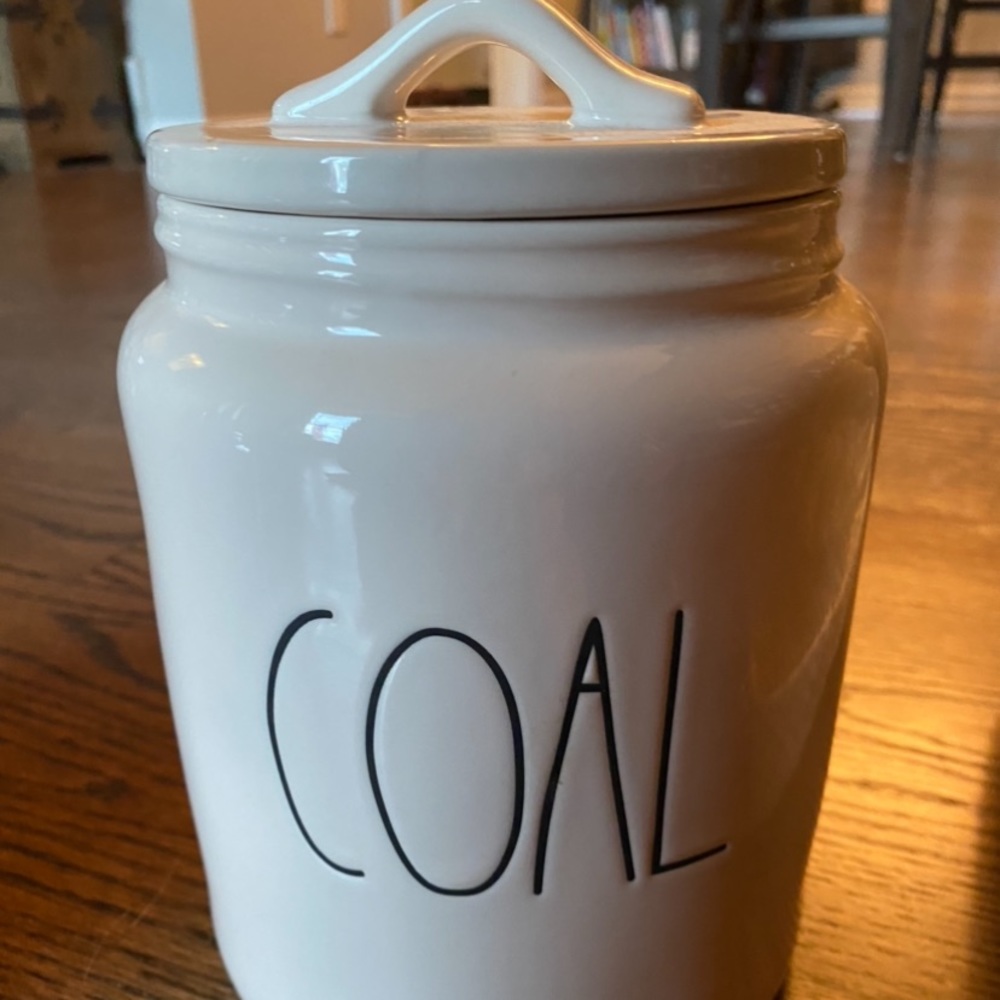 Rae Dunn canister